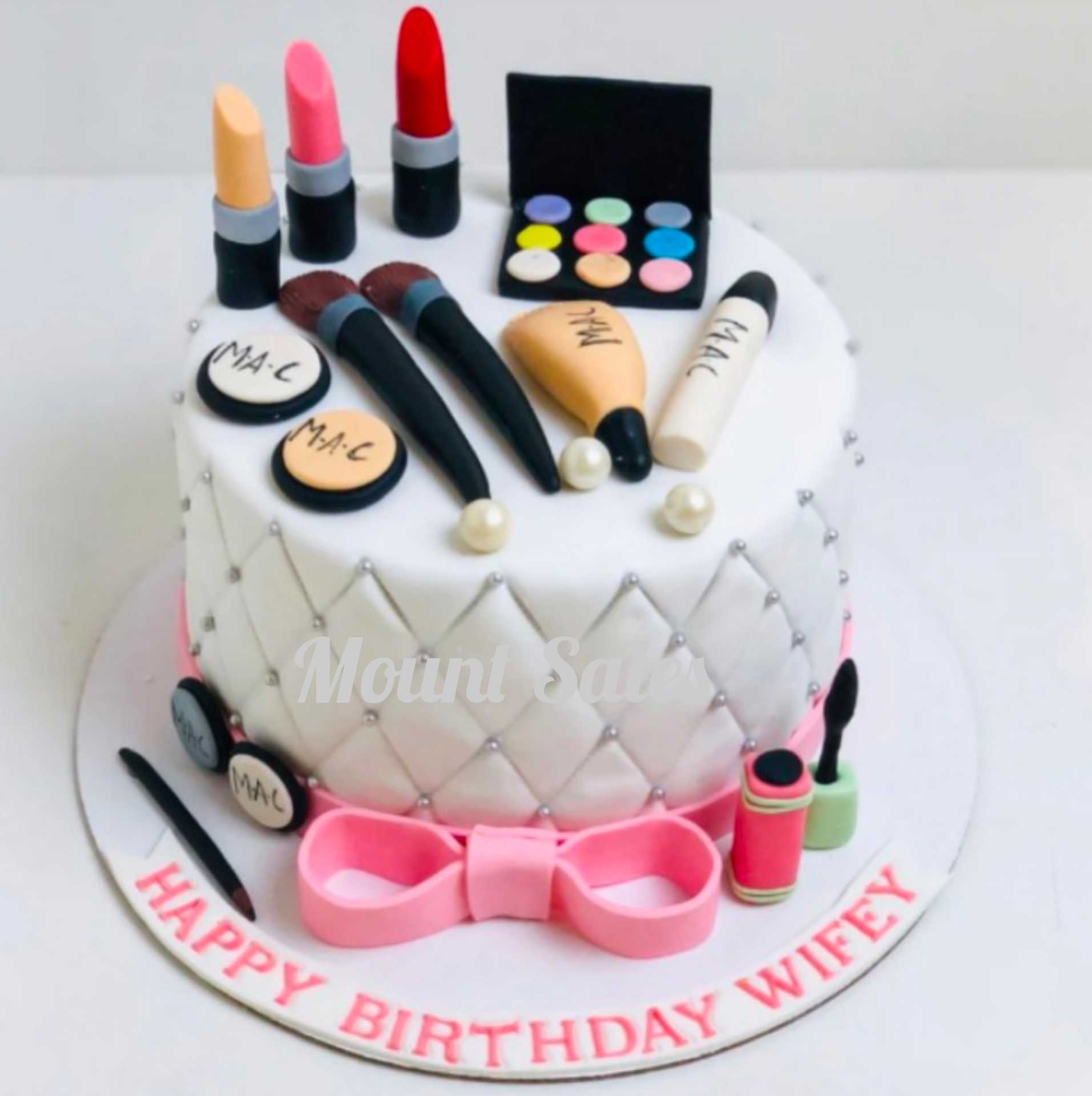 Premium RED N White Velvet Cake